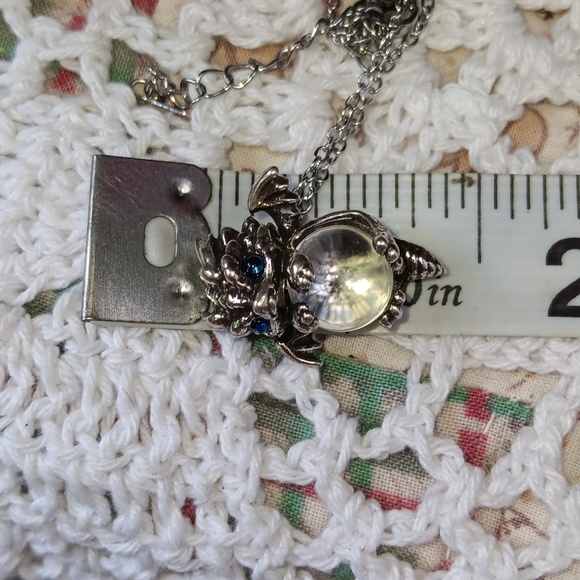 🆕️LAST ONE!🌹ADORABLE BABY DRAGON CLUTCHING PRECIOUS GEM NECKLACE GIFT BOXED - Picture 15 of 17